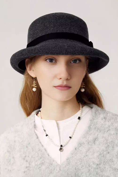 Audrey Hepburn Style 100 Wool Bow Cloche Hat