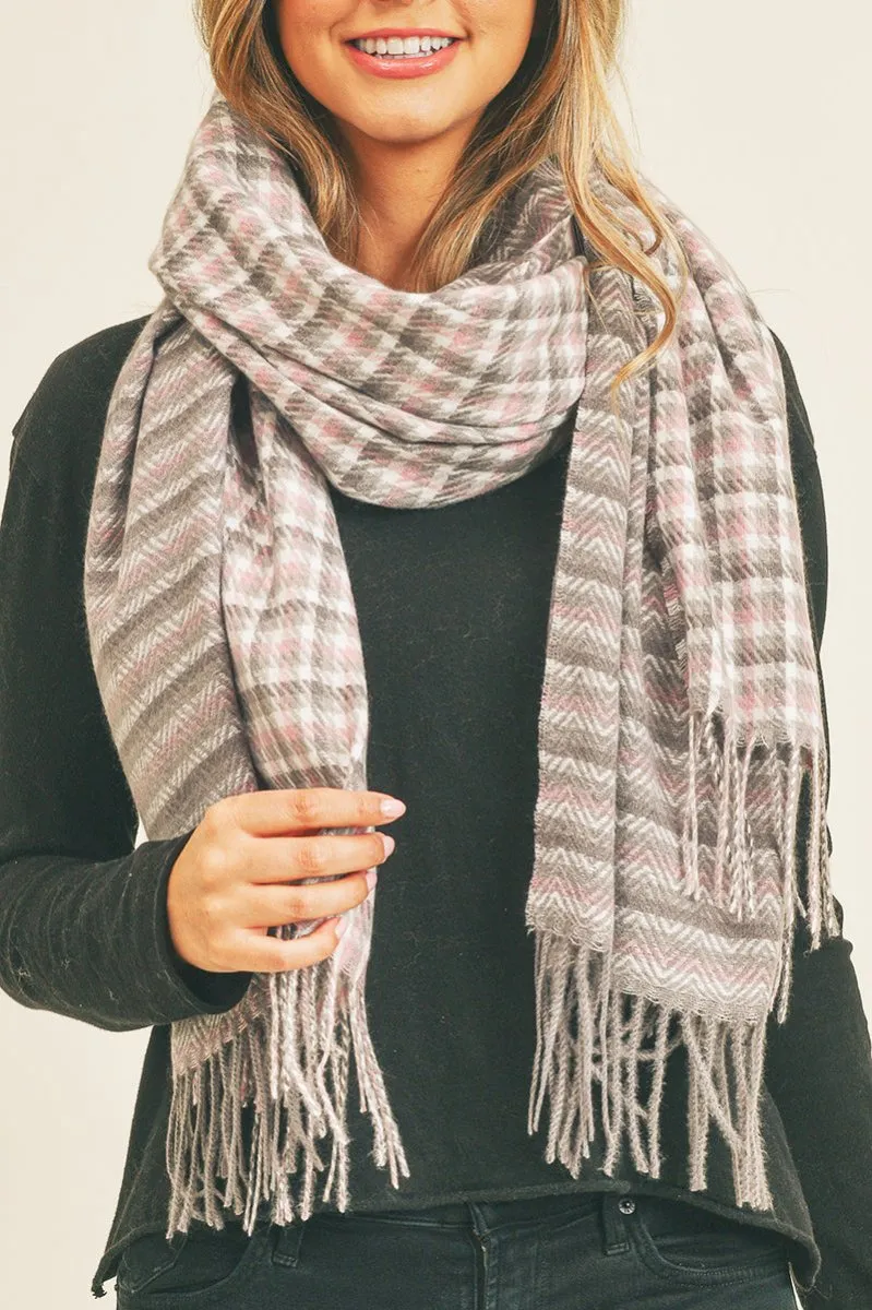 On The Double Scarf, Gray