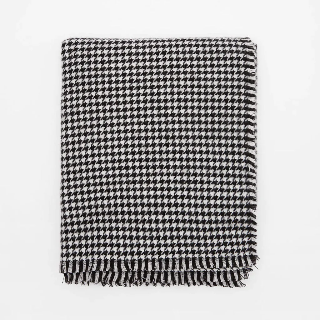 Vintage Houndstooth Print Frayed Oversized Blanket Scarf - Black